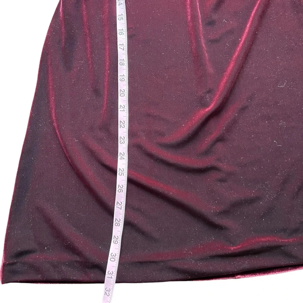 Sleeveless Velvet Shift Mini Dress Burgundy Size Small - Picture 6 of 6